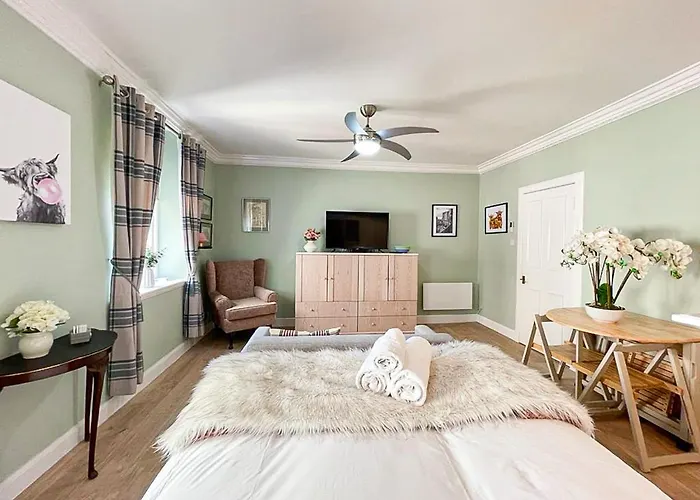 Snug Studio On The Grassmarket, 5Mins From Castle