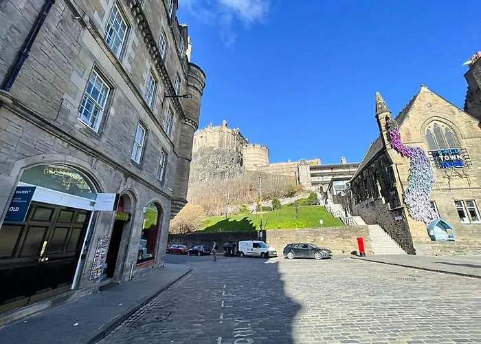 Snug Studio On The Grassmarket, 5Mins From Castle